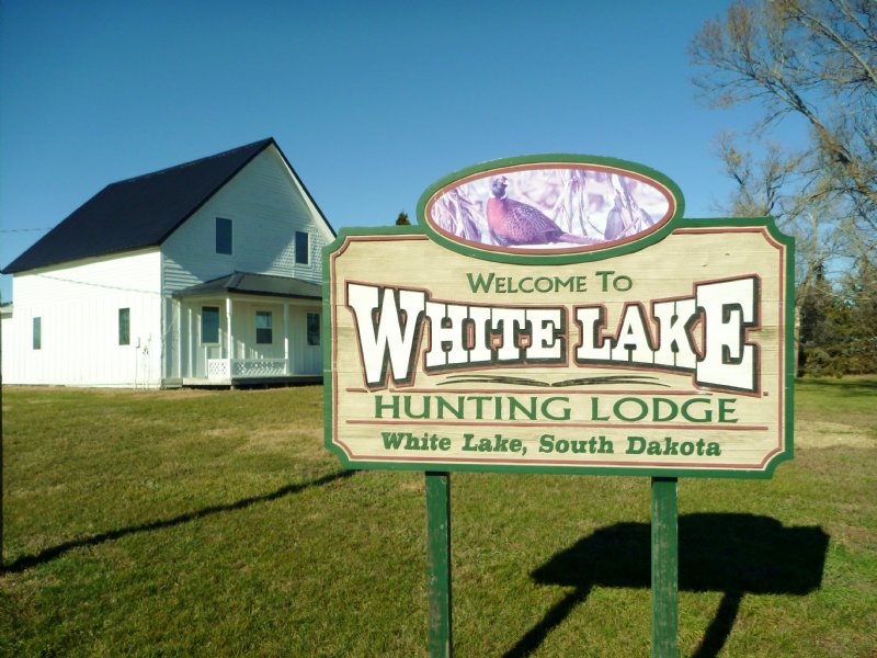 White Lake Hunting Lodge : White Lake : Aurora County : South Dakota
