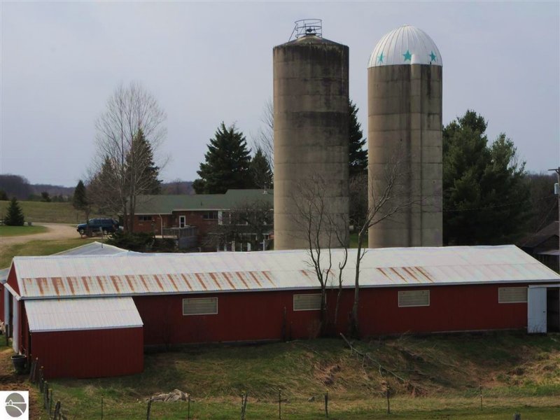 120 Acres Of Opportunities : Cadillac : Wexford County : Michigan