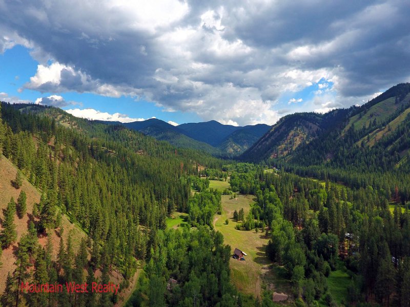 Salmon River Paradise, Ranch for Sale in Idaho, 113344 RANCHFLIP