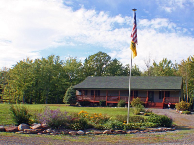 House in Kendall Garage 43 Acres, Ranch for Sale in New York, 114828