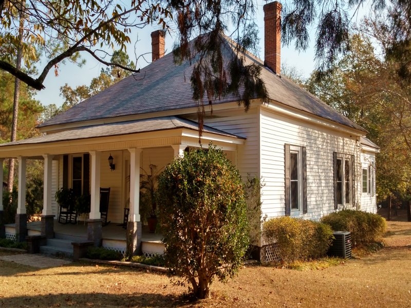 344 Acre Gentleman's Farm, Ranch for Sale in 116239 RANCHFLIP