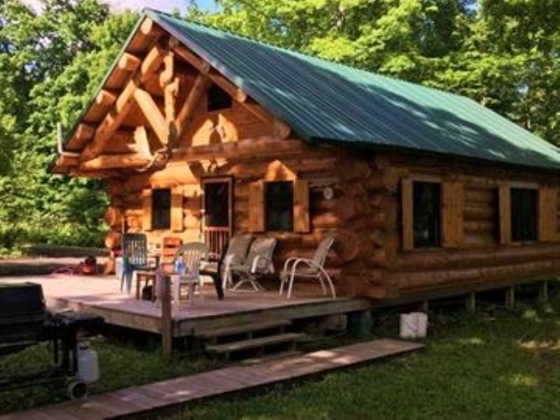 24642 Little Huron Rd, Mls 1098755 : Arvon : Baraga County : Michigan