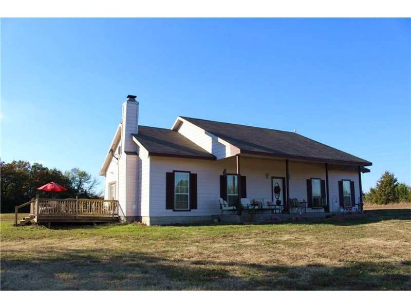 Home On 12.5 Acres 30531 : Honey Grove : Fannin County : Texas