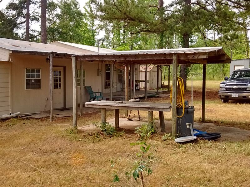 Great Hunting/Weekend Property : Clarksville : Red River County : Texas