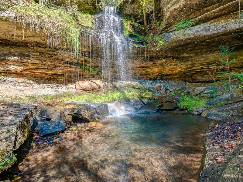 30 Foot Waterfall, 120 Acres & Home, Ranch for Sale in Tennessee