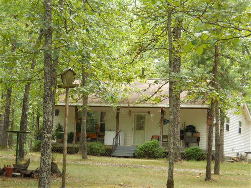 Secluded Home On 60 Acres : Mountain View : Shannon County : Missouri