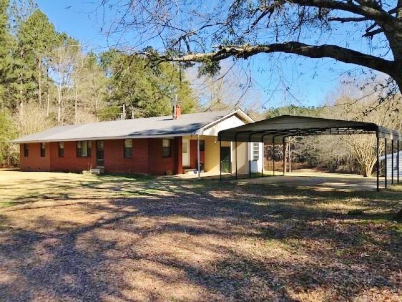 3 Bed, 2 Bath Home/Camp 540.23 Acre : Kosciusko : Attala County : Mississippi