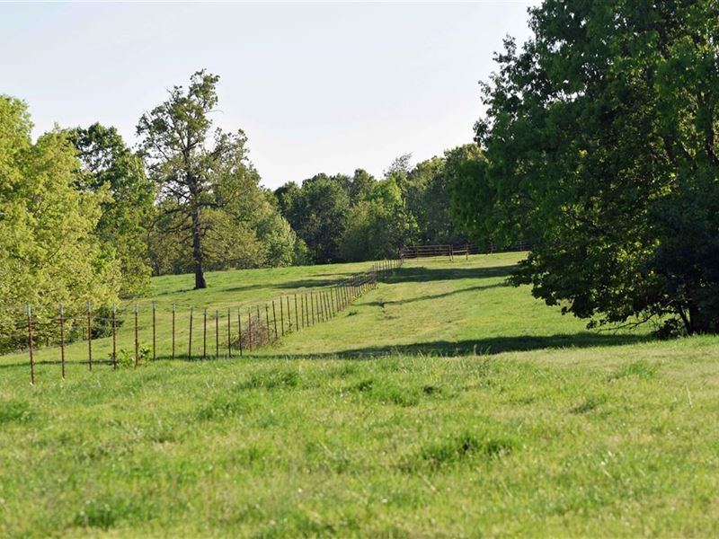2 Sauns Farms 540 Acres +/- : Colcord : Delaware County : Oklahoma