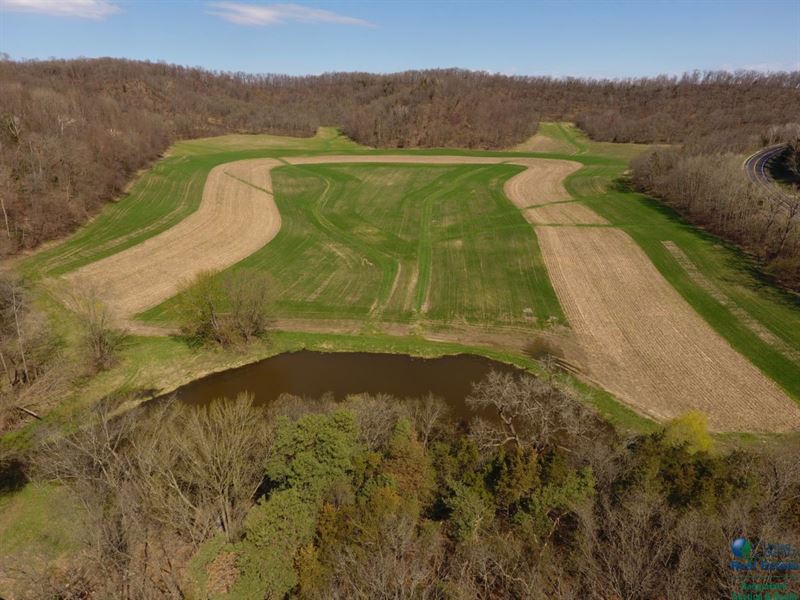Outstanding Recreational Land : Spring Green : Sauk County : Wisconsin