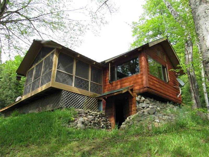 183 Porter Lake Rd., Mls 1102496 : Amasa : Iron County : Michigan