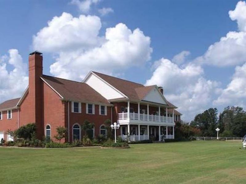 Walnut Hill on The Sabine River, Ranch for Sale in Texas, 129488