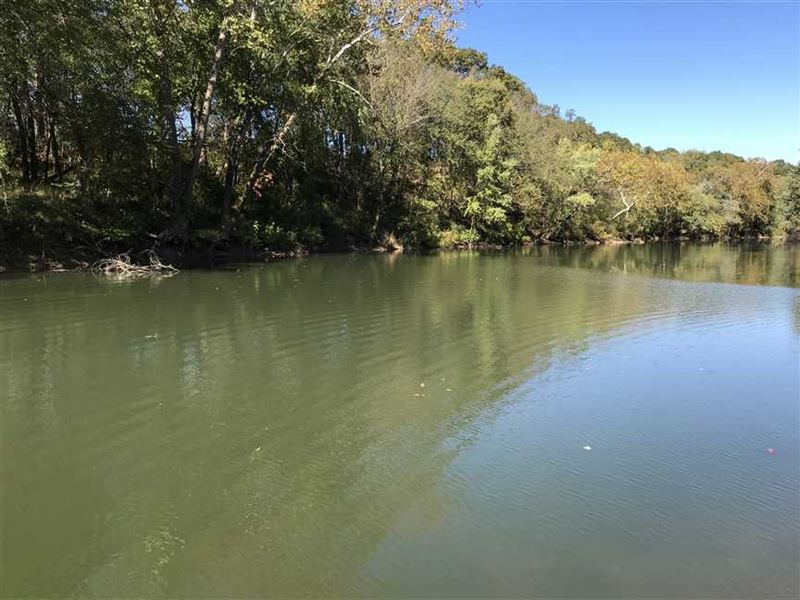 248 Acres On The Gasconade River : Lebanon : Laclede County : Missouri