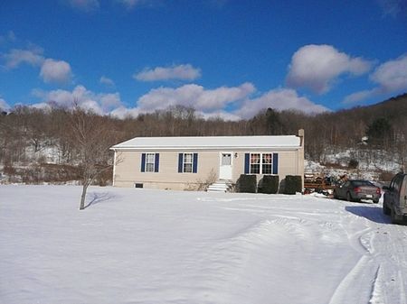 Modern Ranch On 38 Ac with Pond : Susquehanna : Susquehanna County : Pennsylvania