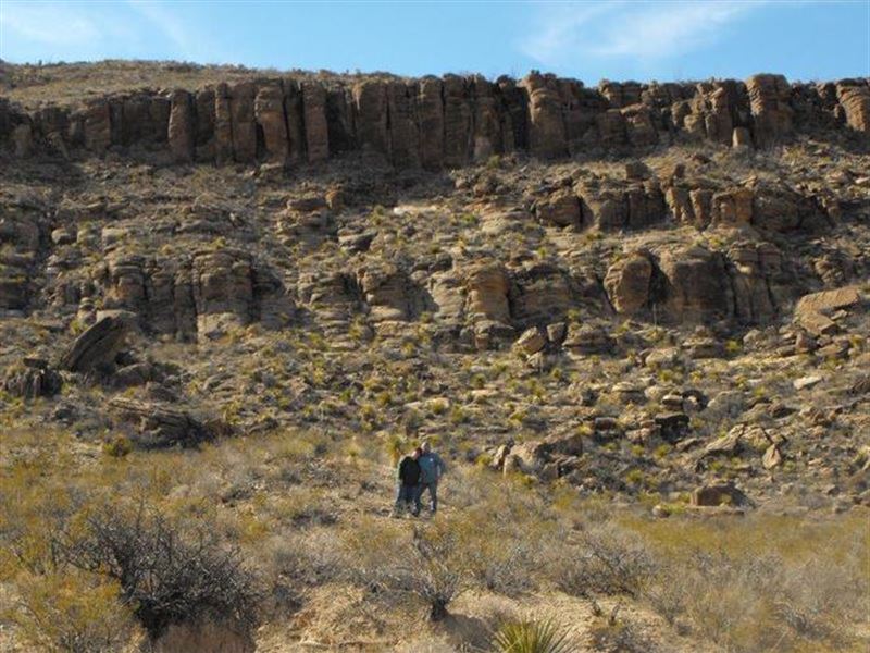 40 Acs, in The Foothills $228/Mo : Sierra Blanca : Hudspeth County : Texas