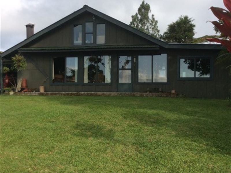 Mt. Top 138 Ac Farm and Bnb : Pavones De Turrialba : Costa Rica