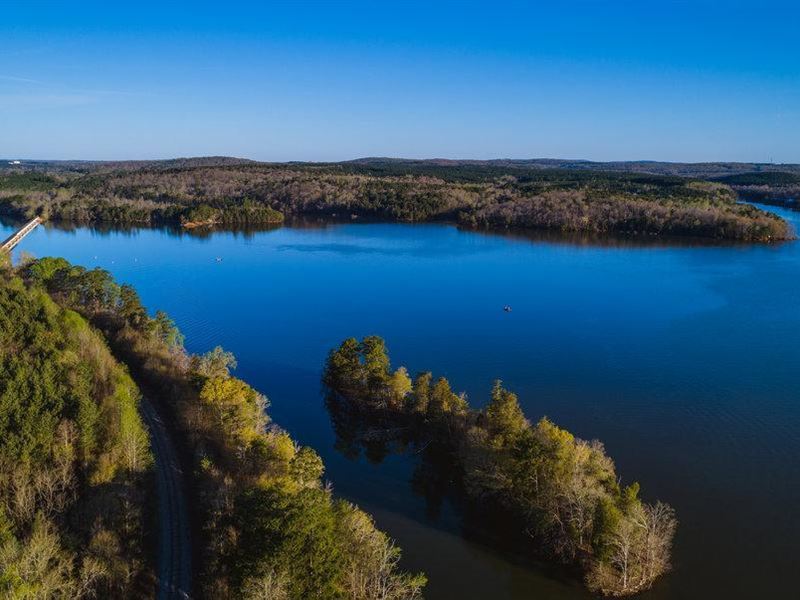 200 Acres Prime Waterfront in New : New London : Montgomery County : North Carolina