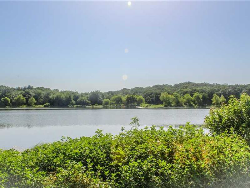 Price Reduction, Big Lake, Pont : Fittstown : Pontotoc County : Oklahoma