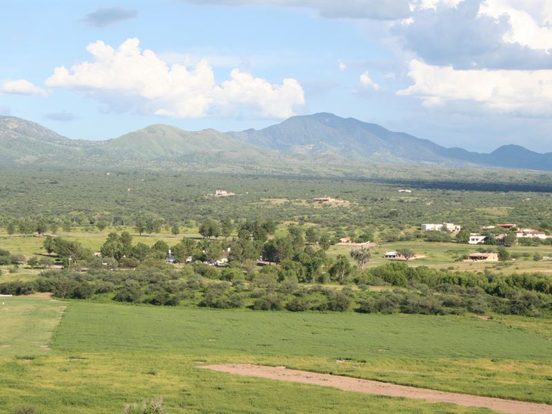 Beautiful Duke's Hill Ranch : Nogales : Santa Cruz County : Arizona