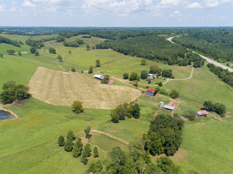 Stunning 200 Acre Santa Fe Farm : Santa Fe : Maury County : Tennessee