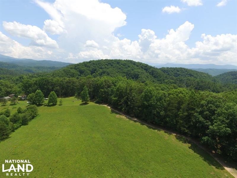 Smoky Mountain Farm : Tallassee : Blount County : Tennessee