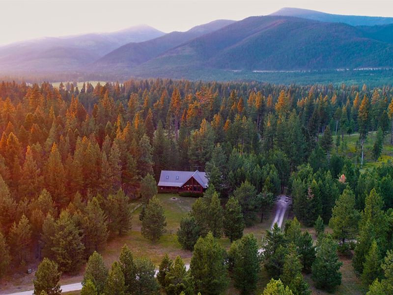 Set The Hook Ranch : Lincoln : Lewis And Clark County : Montana