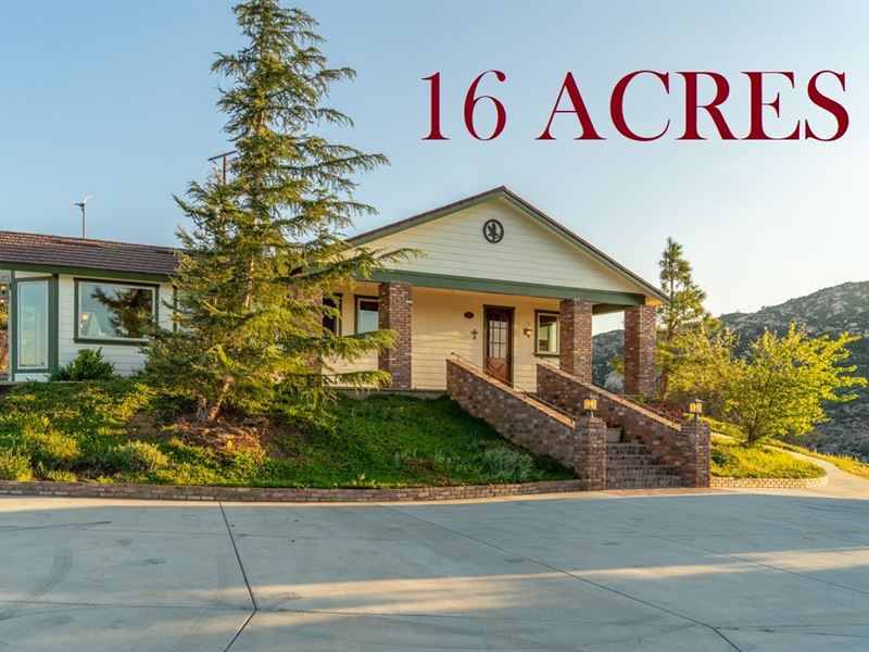 Custom Ranch Style Ramona Home : Ramona : San Diego County : California