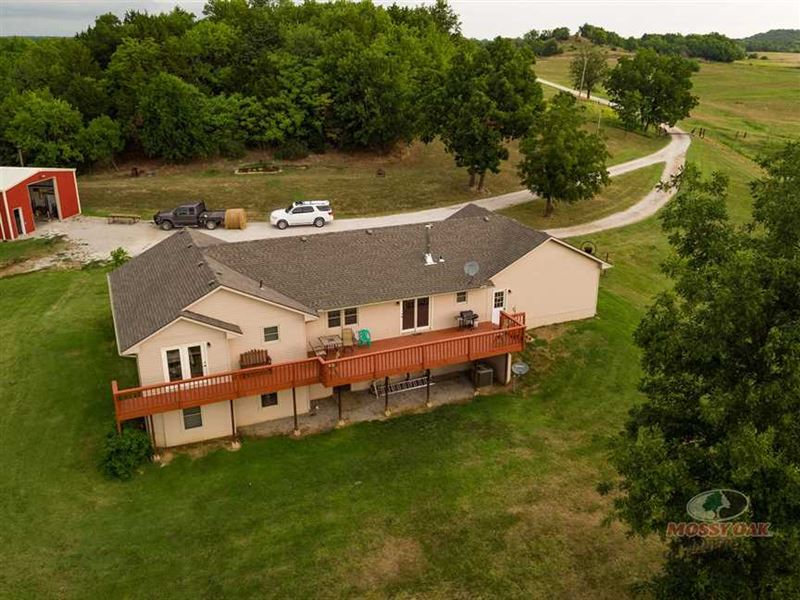 Updated Home on 53 Acres in Montgo : Independence : Montgomery County : Kansas