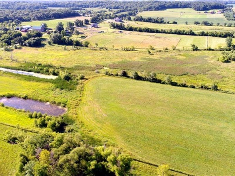 Great Recreational Parcel : Brooklyn : Green County : Wisconsin
