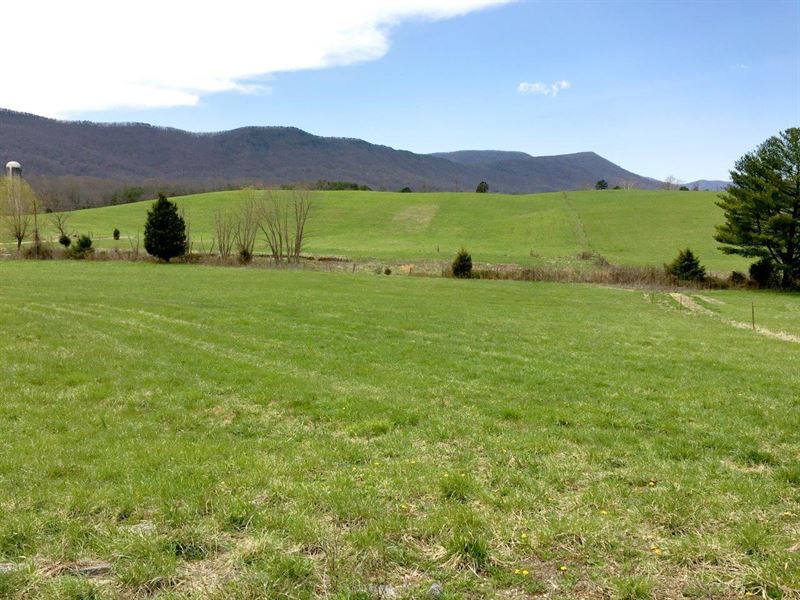 Beautiful Rolling Farm : Troutville : Botetourt County : Virginia