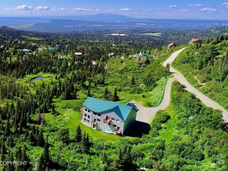 Anchorage Lodge with Views of : Anchorage : Anchorage Borough : Alaska