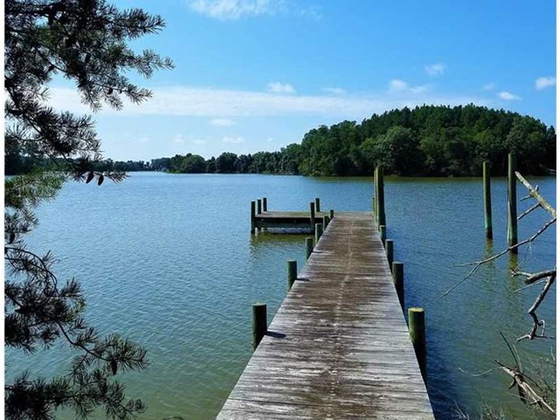 24 Acres of Waterfront Lot Off Far : Warsaw : Richmond County : Virginia