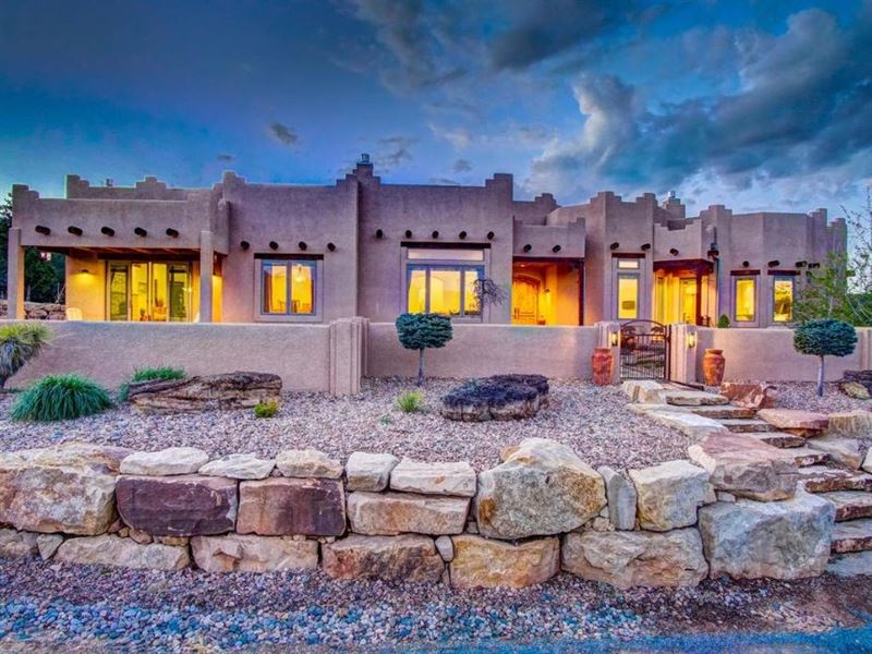 Exquisite Colorado Mountain Home : Beulah : Pueblo County : Colorado