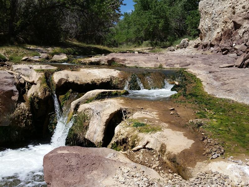 Hobby Ranch Ruidoso, New Mexico : Tularosa : Otero County : New Mexico