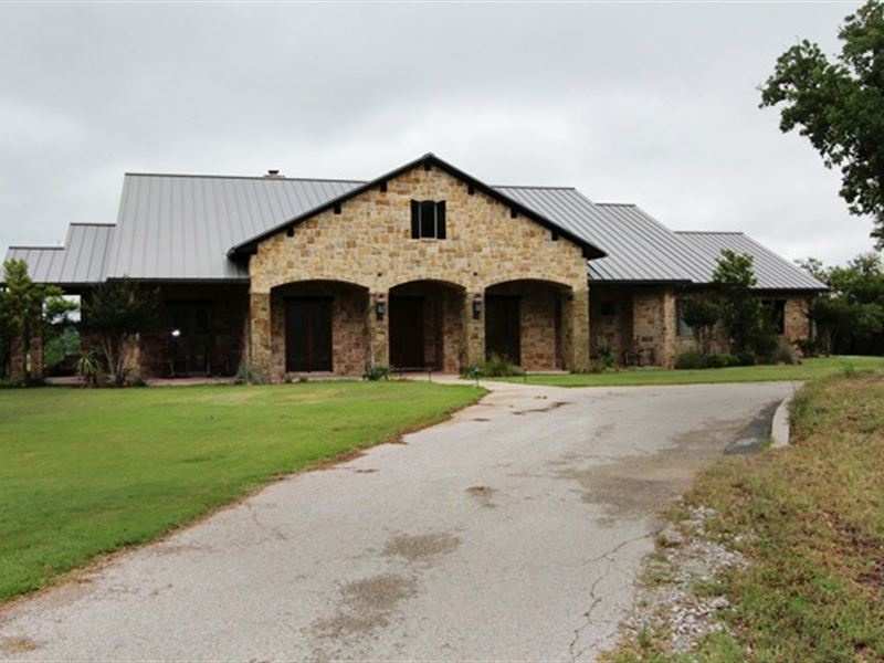 Large Equine Facility in Ne Texas, Ranch for Sale in Texas, 167712