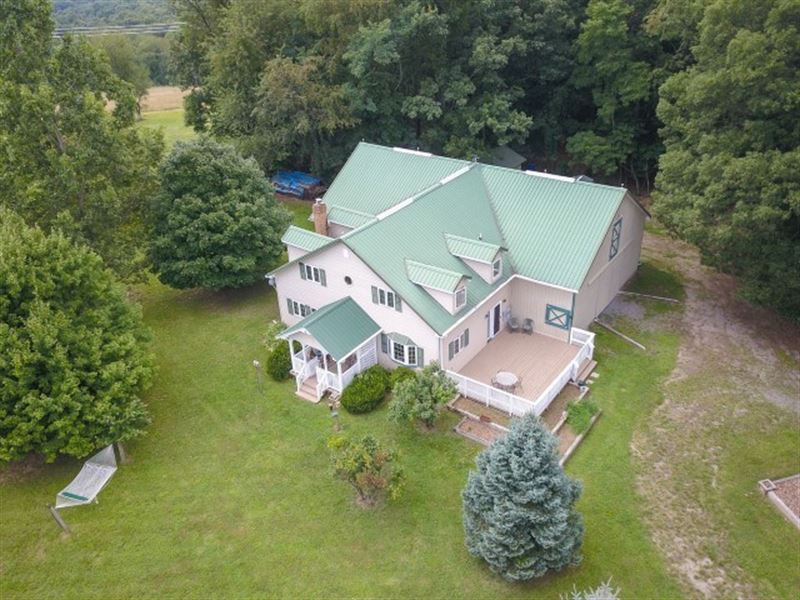 Amish Built Farmhouse, Levels, WV : Levels : Hampshire County : West Virginia