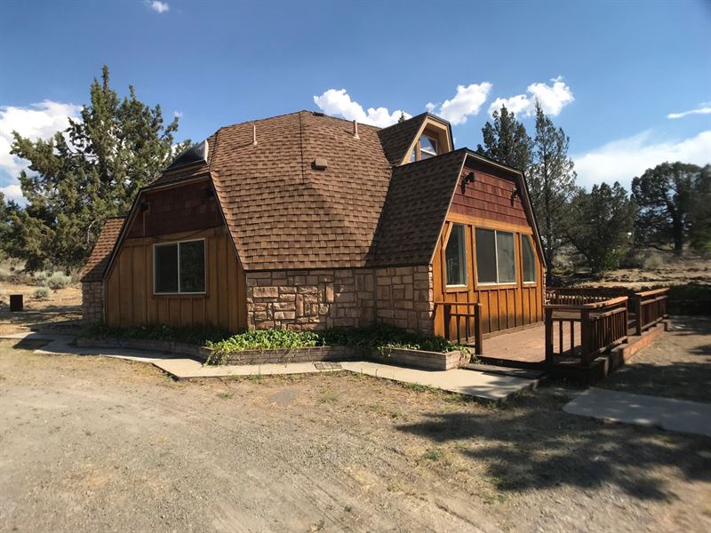 Geodesic Dome Home Acreage Big : Montague : Siskiyou County : California