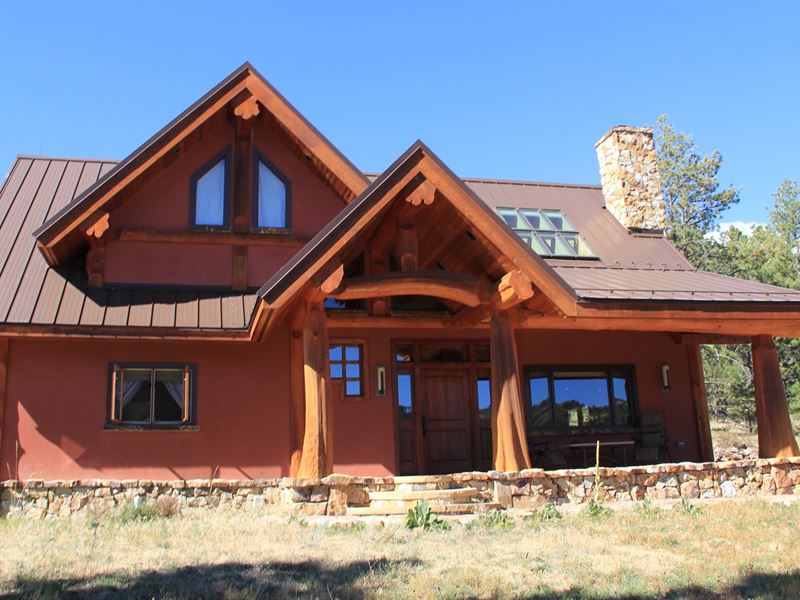 Luxury Colorado Mountain Log Home : Canon City : Fremont County : Colorado