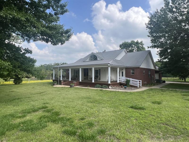 3,225 Sq. Ft Home and 25 Ac : Vilonia : Faulkner County : Arkansas