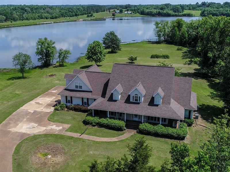 Lake Front Home Tn Acreage : Middleton : Hardeman County : Tennessee