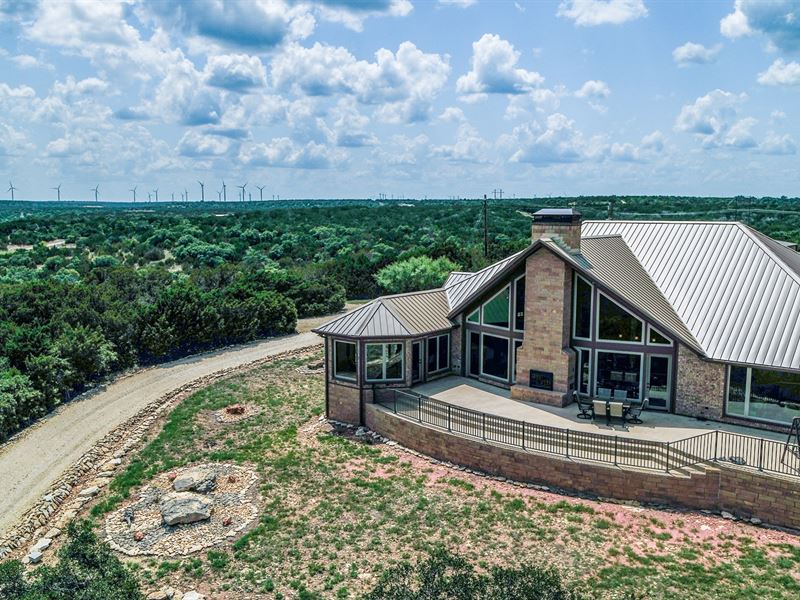 Luxury Home With Acreage Ranch for Sale in Tuscola, Taylor County