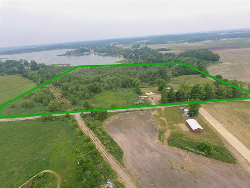 Home On Bruce Lake for Sale, 19.7 : Kewanna : Fulton County : Indiana