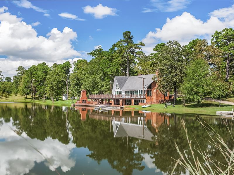 658 Ac Corporate Retreat, 4 Lodges : Franklinton : Washington Parish : Louisiana