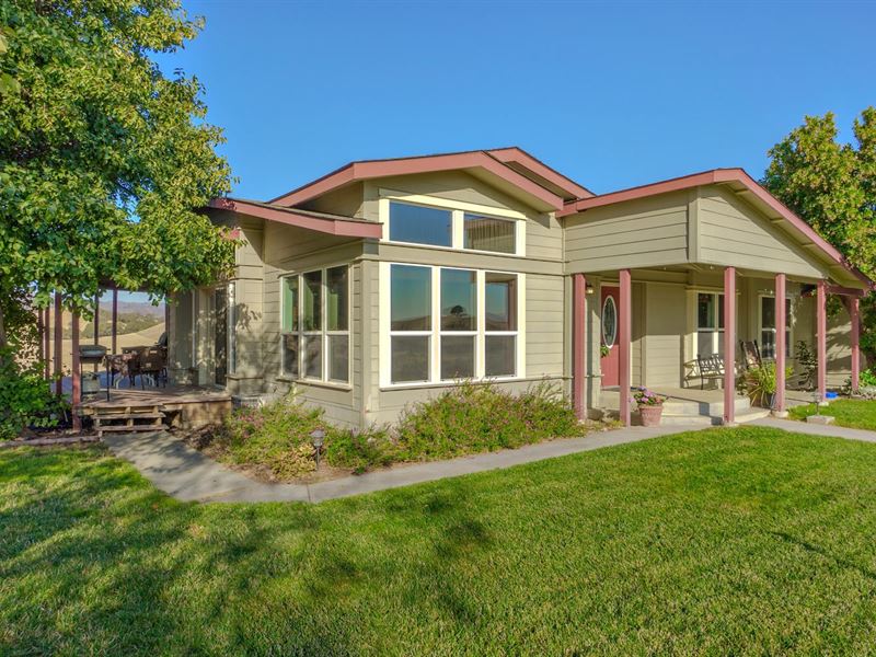 Northern California Home Barn 10, Ranch for Sale in California, 179346