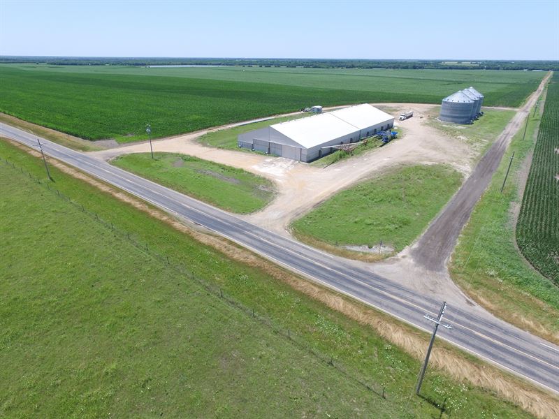 2115 Acre Farm : Paris : Lamar County : Texas