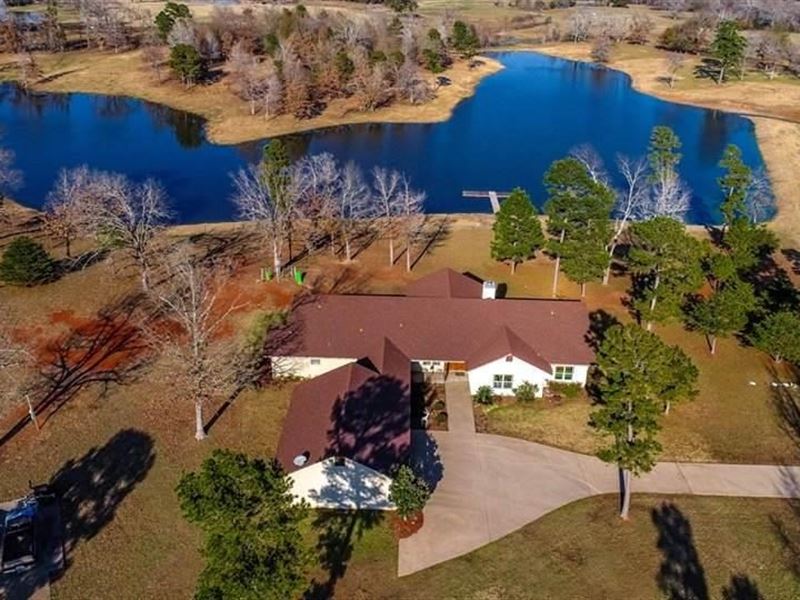 East Texas Country Home + Private Ranch for Sale in Mineola, Wood
