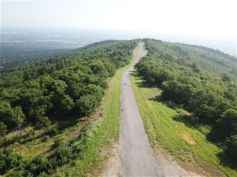 Scenic Oklahoma Hunting Land : Poteau : Le Flore County : Oklahoma