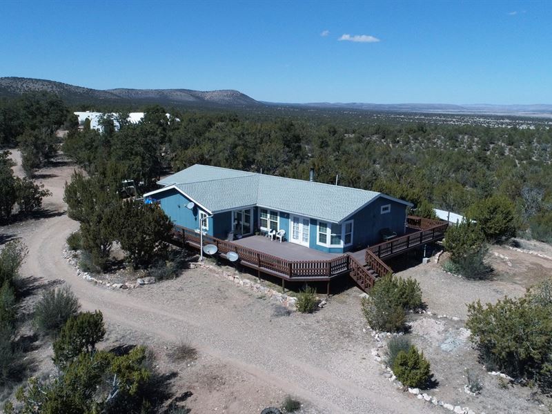 OffGrid Home Good Access, Private Ranch for Sale in Seligman, Yavapai County, Arizona