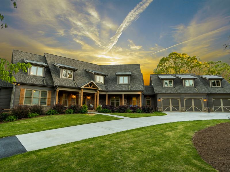 The Lodge At Flynt Haven : Lawrenceville : Gwinnett County : Georgia