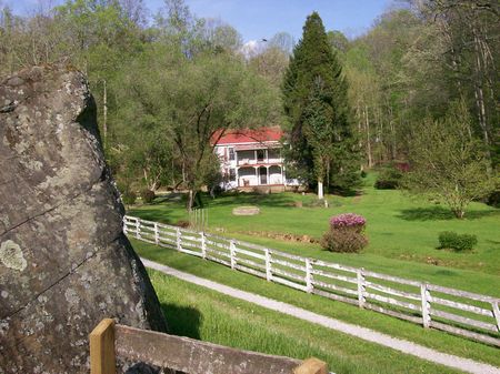 340 Acre Farm Very Private : Sissonville : Kanawha County : West Virginia