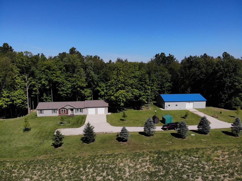 Sportsman Paradise with Tillable : Bloomingdale : Van Buren County : Michigan